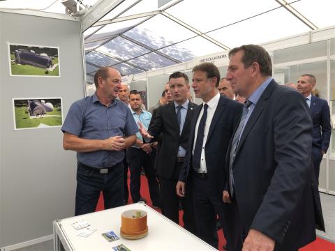 Predsjednik Hrvatskog sabora Gordan Jandroković u obilasku Zagorskog gospodarskog zbora u Krapini (foto: HINA/Siniša Kalajdžija)