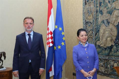Croatian Parliament Speaker Gordan Jandroković and outgoing Chinese Ambassador Xu Erwen (Photo by Croatian Parliament)