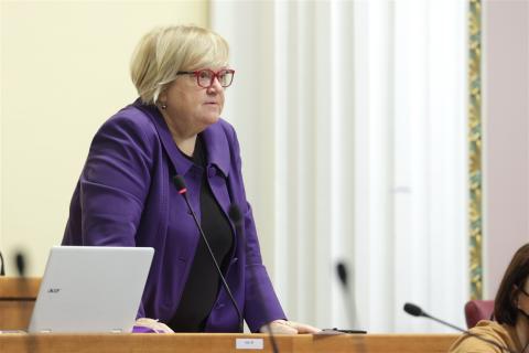 MP Anka Mrak-Taritaš (Centre/GLAS), (Photo by Hina/Edvard Šušak)