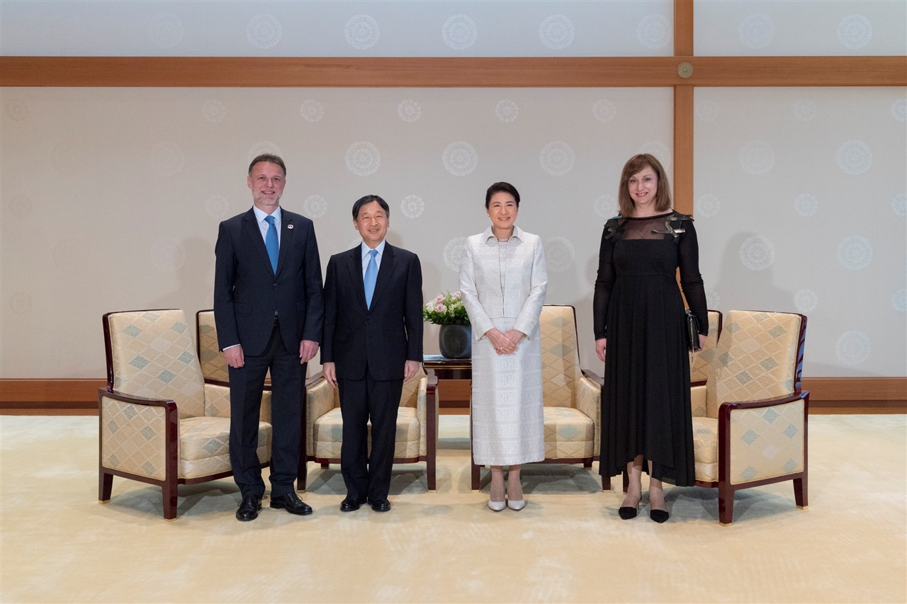 Mr. and Mrs. Jandrokovic´s Audience with His Majesty the Emperor (Photo: Imperial Household Agency)