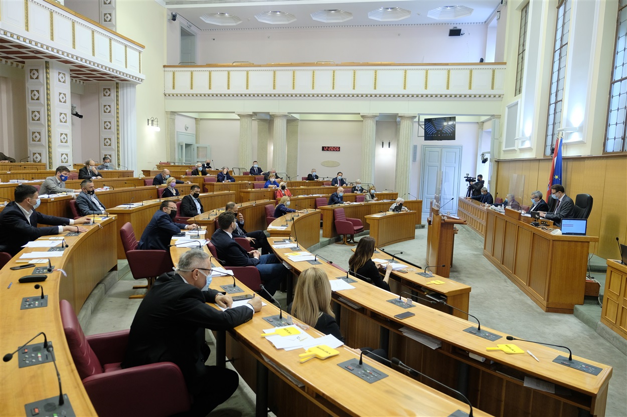 Photo by Hina/Edvard Šušak