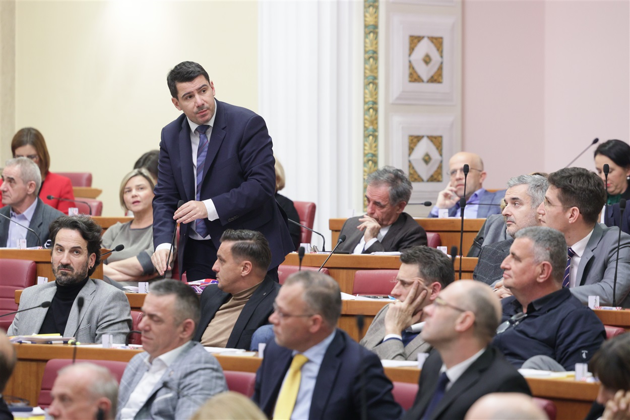 Photo by Hina/Edvard Šušak