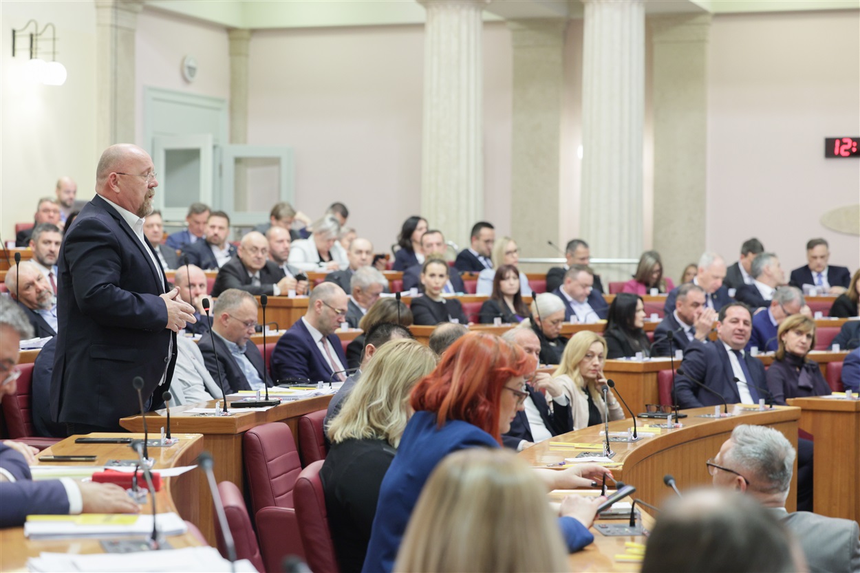 MP Davor Dretar (Homeland Movement); Photo by Hina/Edvard Šušak