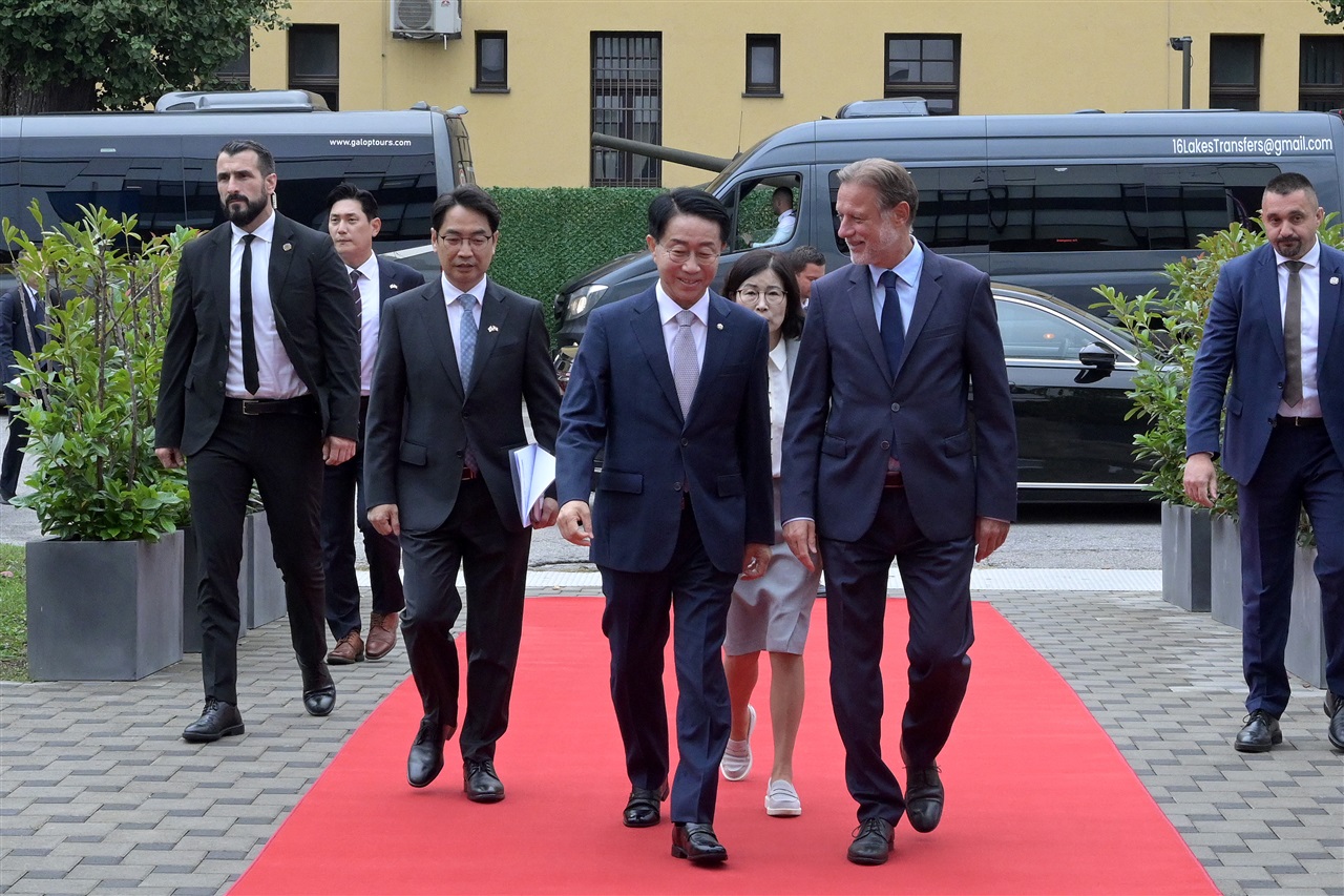 Sabor Speaker Gordan Jandroković and South Korean National Assembly Speaker Cho Jeong-sik (Photo: Croatian Parliament)